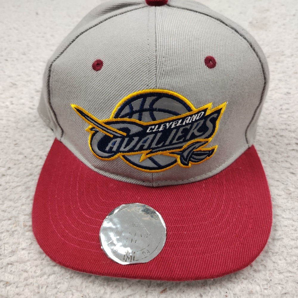 Mitchell & Ness Wool Hat Mens OS Cleveland Cavaliers Gray Red Snapback Cap EUC